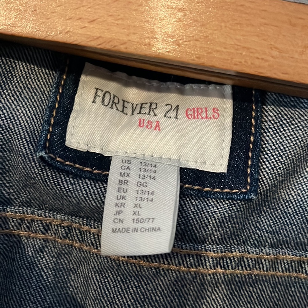 Denim jacket - Picture 2 of 3